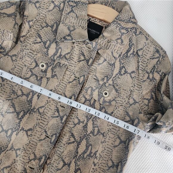 Colebrook and Co leather reptile print jacket - Picture 5 of 10